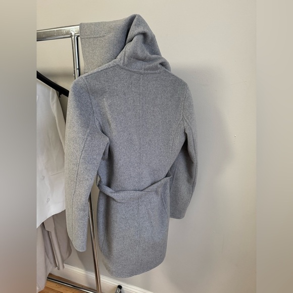 Tahari Women’s Marla Wool Caped Gray Coat Size Small - Picture 8 of 16